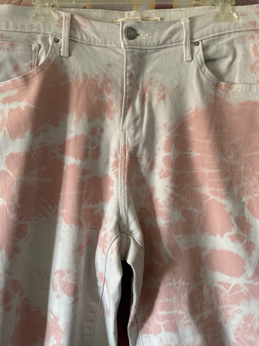 Levi's Men's Pink Tie-Dye Skinny Jeans
